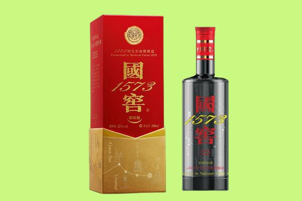 保定阜平县回收国窖1573.jpg